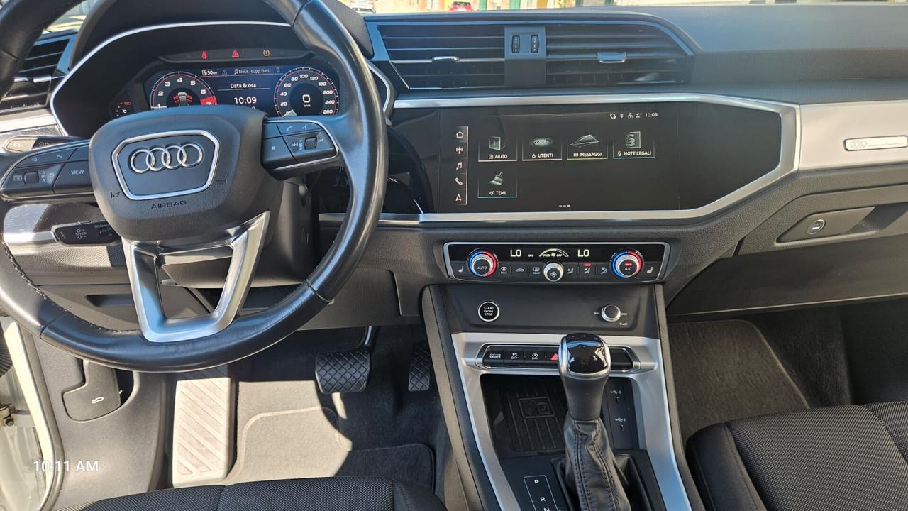 Audi Q3 35 TFSI S-TRONIC SPORTBACK AUT.
