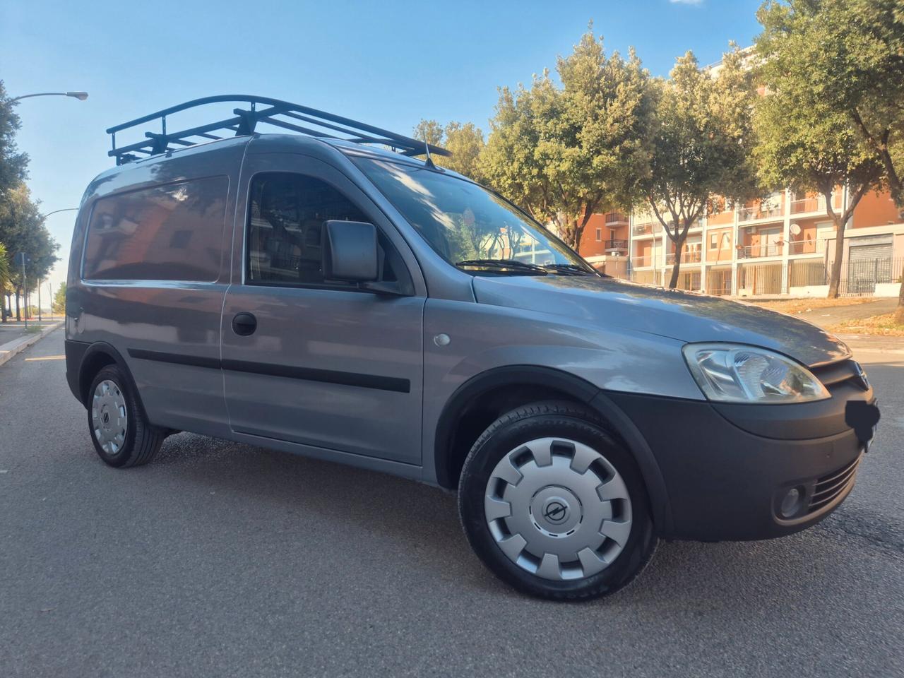 Opel Combo 1.6 94cv metano casa madre 2010