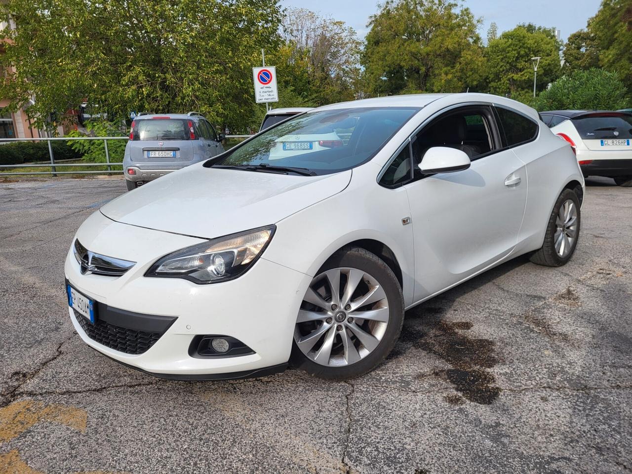 OPEL ASTRA 1,4 GTC-140 CV-3 PORTE-METANO-4 REVISIONI