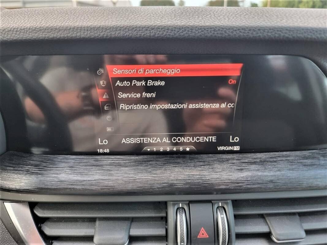 Alfa Romeo Stelvio 2.2 Turbodiesel 190 CV AT8 RWD Business