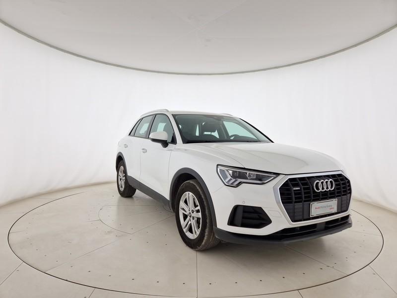 Audi Q3 35 2.0 tdi business advanced s-tronic