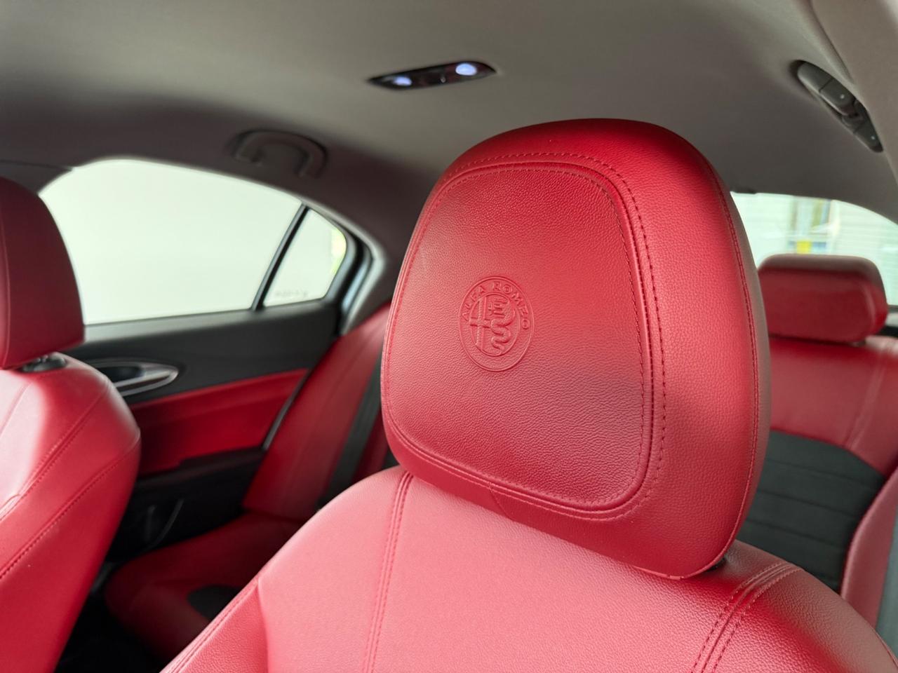 Alfa Romeo Giulia 2.2TurboD150cv ROSSO FERRARI+CARTIER2019