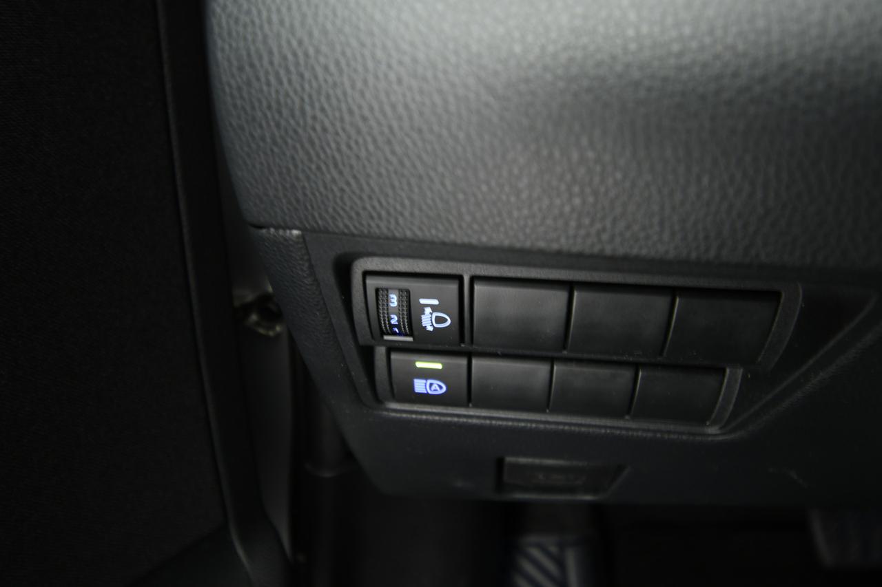 TOYOTA Yaris Cross 1.5h Lounge fwd 116cv e-cvt NEOPATENTATI+CAMERA+ACC