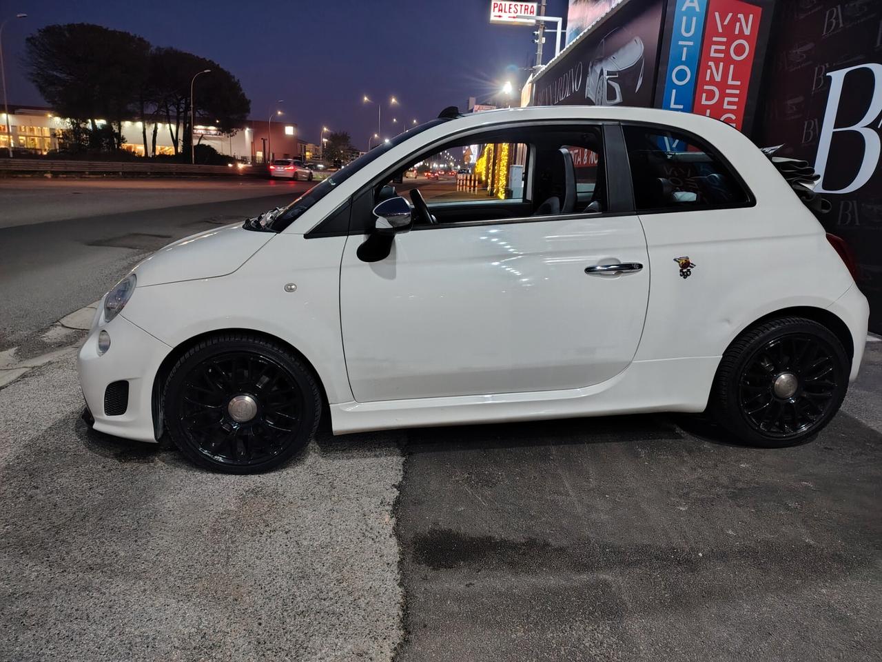 Abarth 595 1.4 Turbo T-Jet 160 CV Competizione