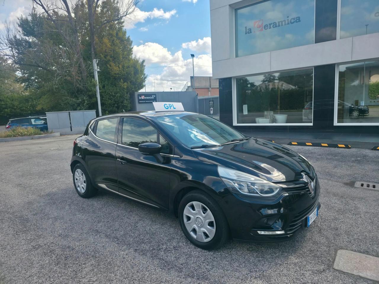Renault Clio TCe 12V 90 CV GPL 5 porte Business