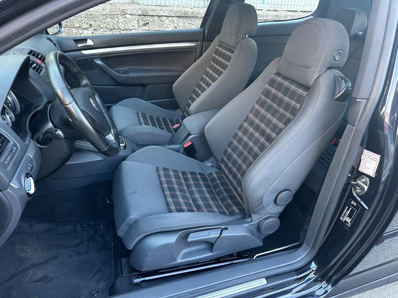 Golf GTI 2.0 16V TFSI 200cv DSG 3p. 2005
