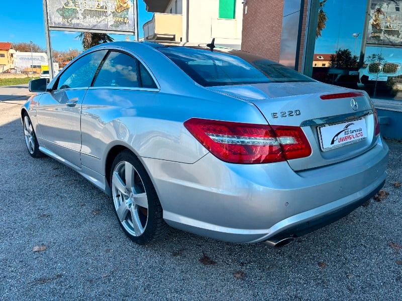 MERCEDES Classe E Cpé (C207) E 220 CDI Coupé ...