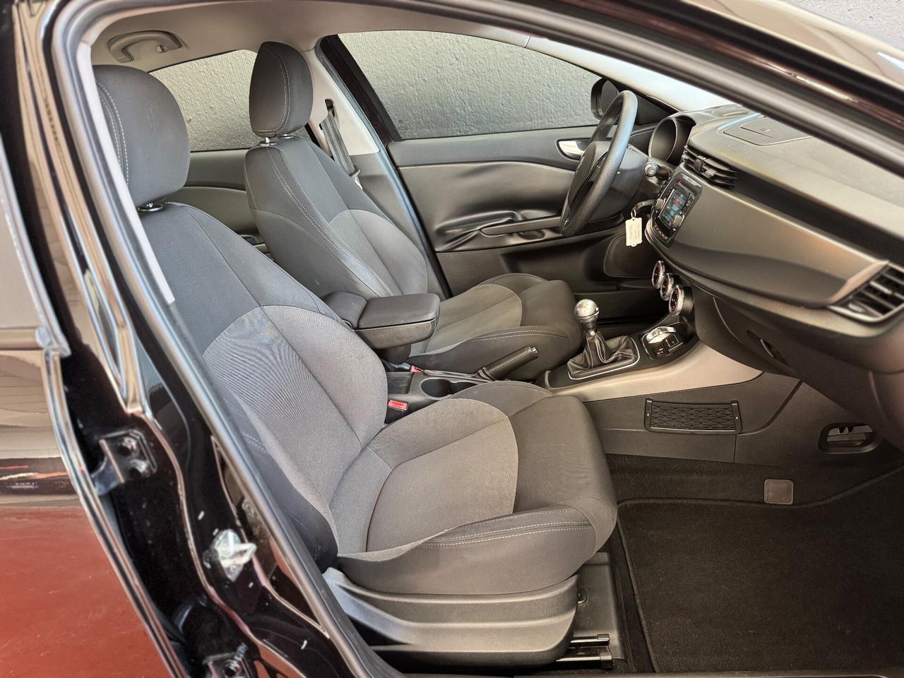 Alfa Romeo Giulietta 1.6 JTDm-2 120 CV Exclusive