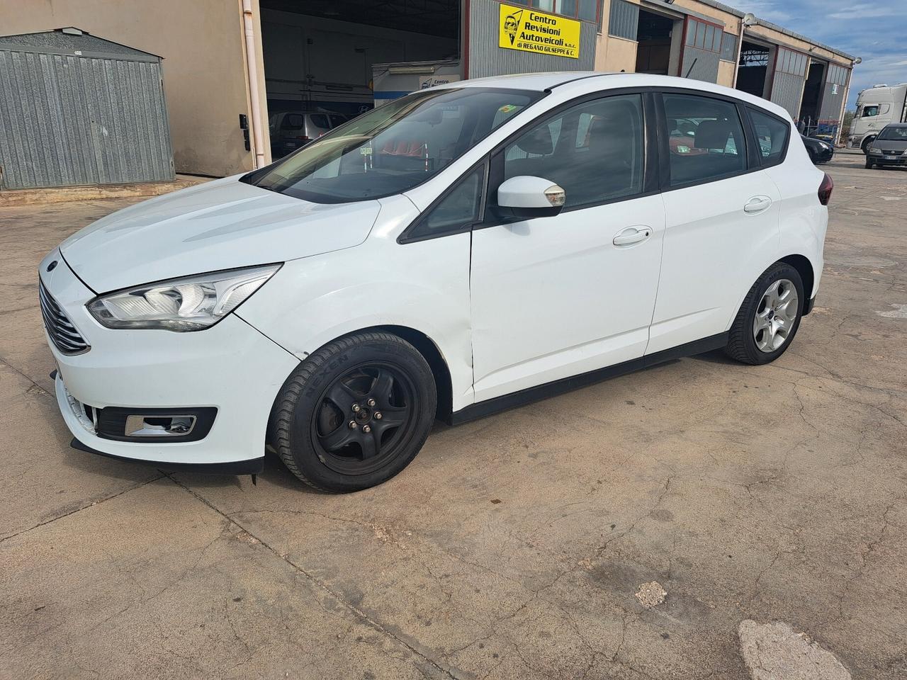 Ford C-Max 1.5 TDCi 120CV Titanium - 2019