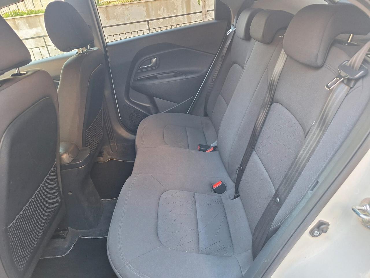 Kia Rio 1.4 CRDi 5p. Cool