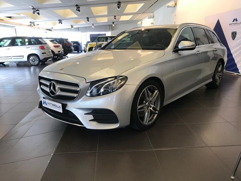 Mercedes-Benz Classe E E 220d S.W. Auto AMG Premium Line