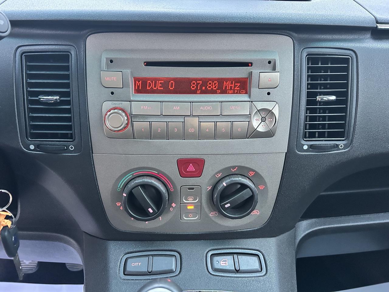 LANCIA MUSA 1.4 77CV GPL GOMME NUOVE DISTRIB NUOVA