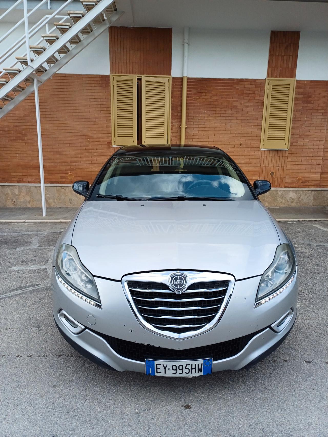 Lancia Delta 1.6 MJT DPF Argento