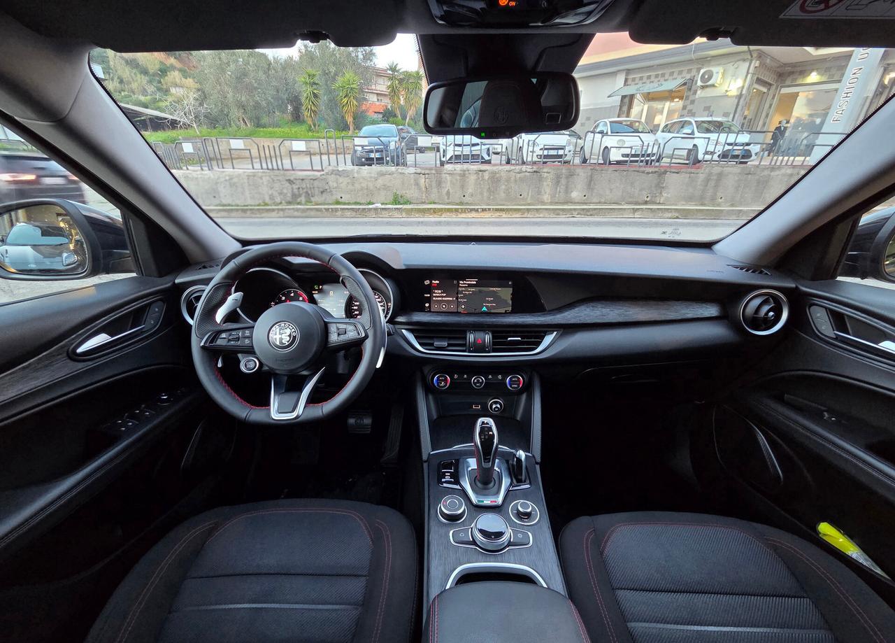 Alfa Romeo Stelvio 2.2 Turbodiesel 160 CV AT8 RWD Business