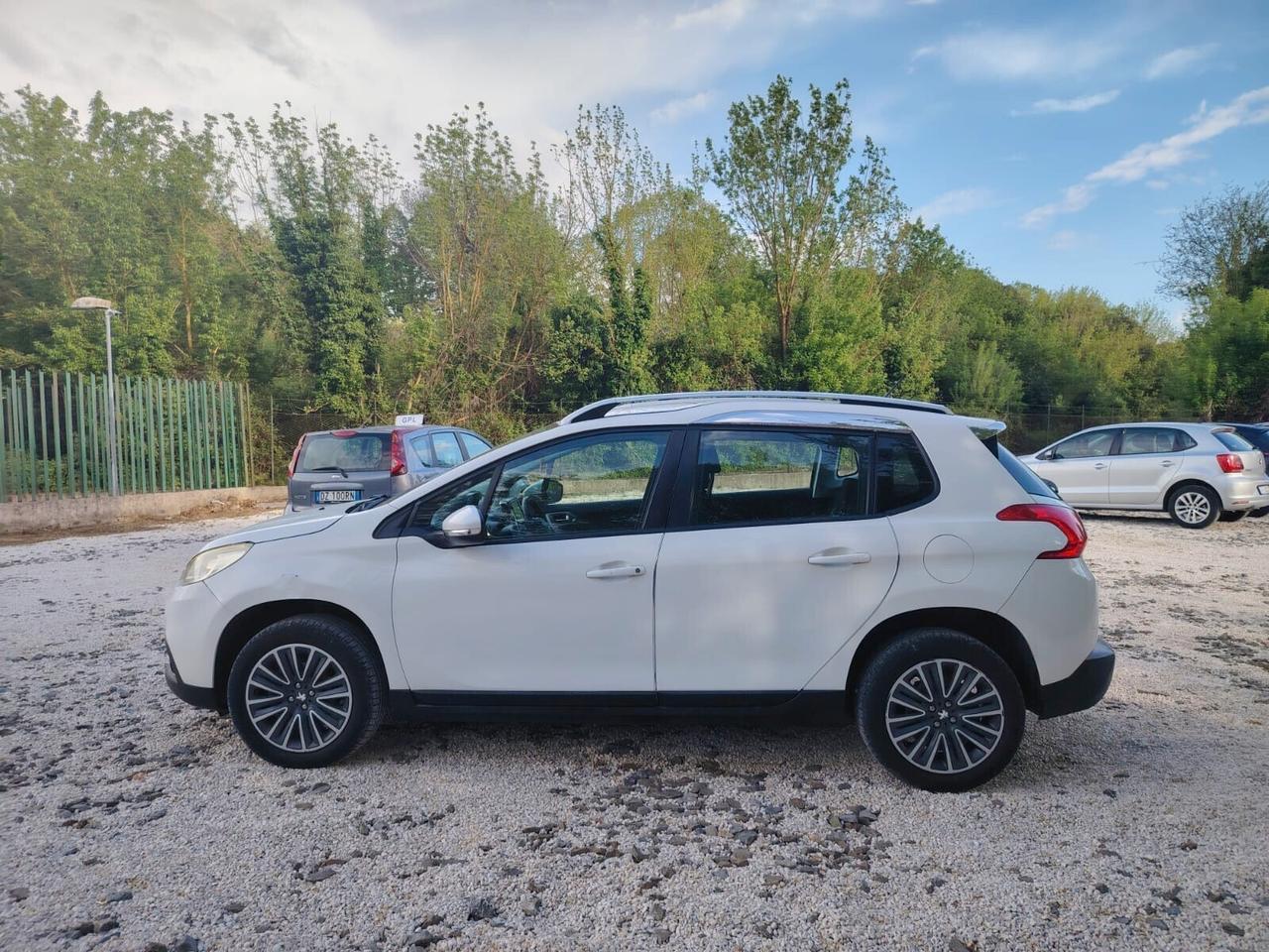 Peugeot 2008 1.6 e-HDi 92 CV Stop&Start robotizzato Allure