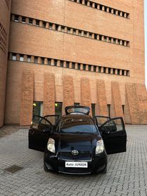 Toyota Yaris 1.0 5 porte Now