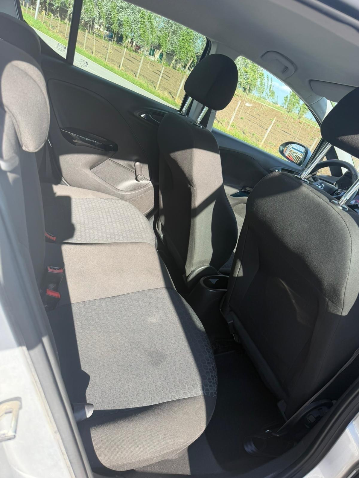 Opel Corsa 1.4 90CV GPL Tech 5 porte b-Color