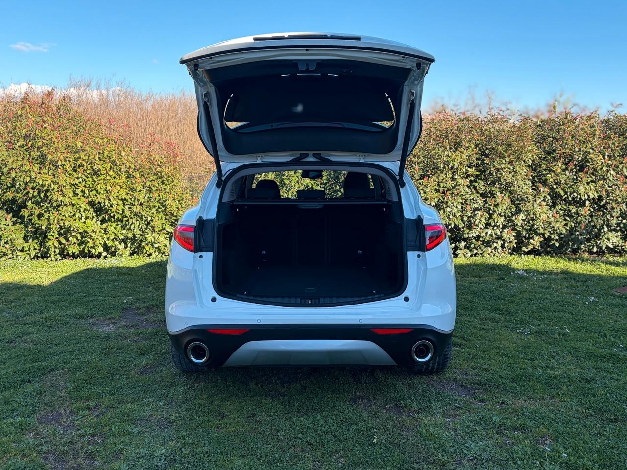 Alfa Romeo Stelvio 2.2 Turbodiesel 190 CV AT8 Q4 Business