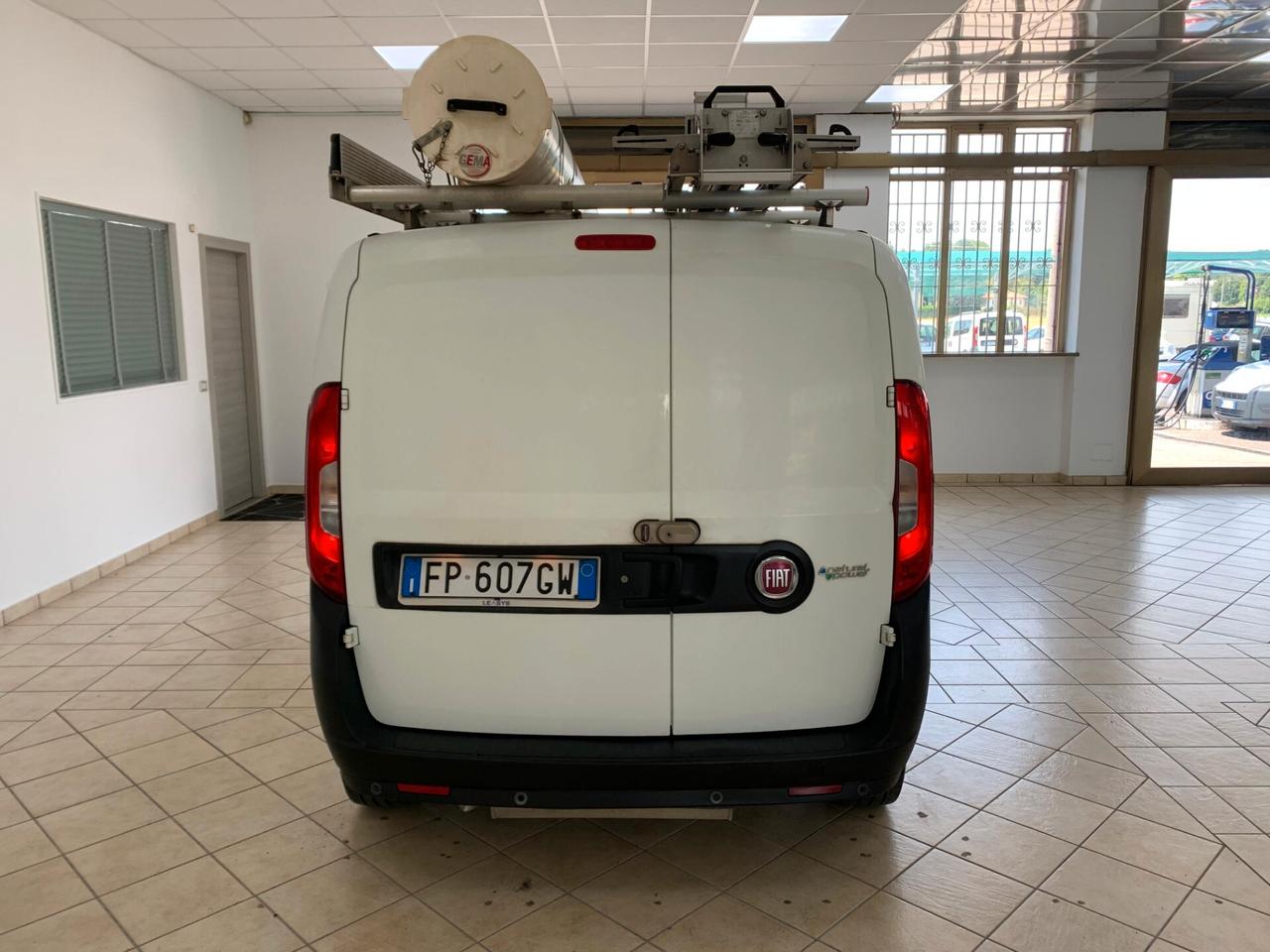 FIAT Doblò 3ª serie Doblò 1.4 T-Jet Natural Power ATTREZZATO !