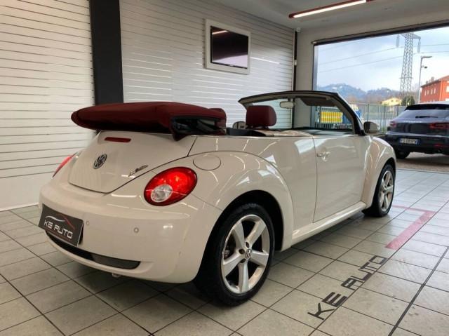 Volkswagen New Beetle 1.6 limited Red Edition