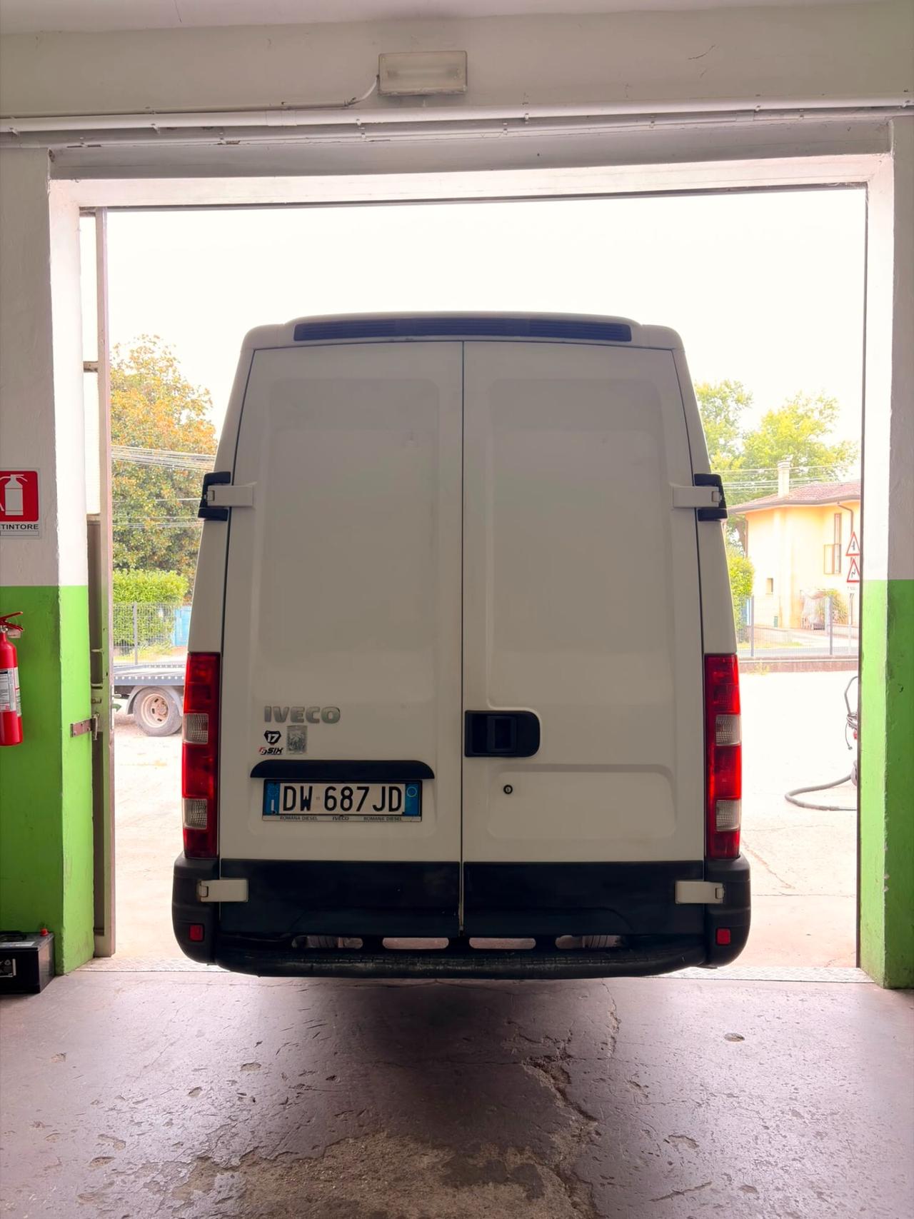IVECO DAILY 2.3 35/E4 -2009