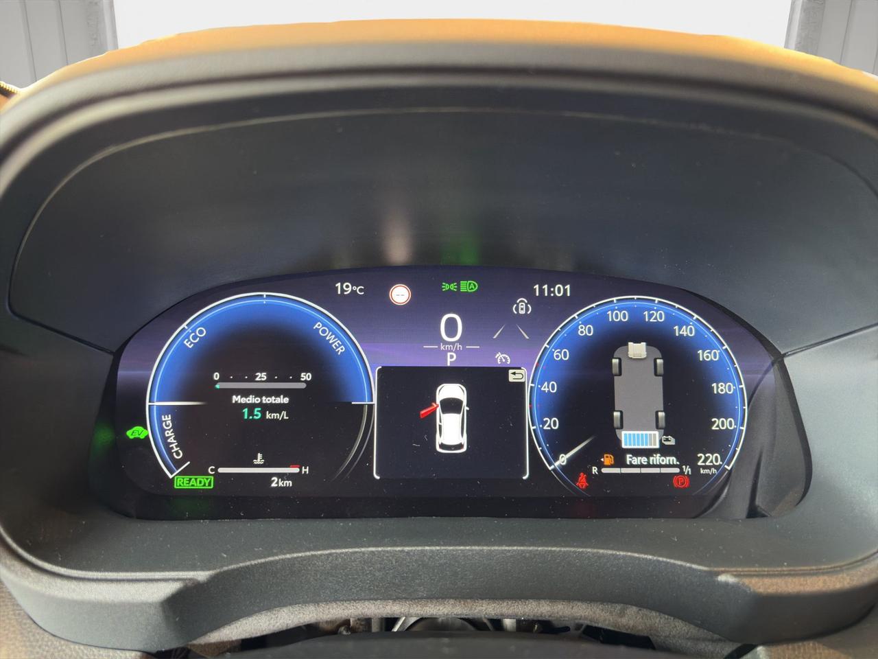 Toyota Yaris 1.5h 130 Lounge