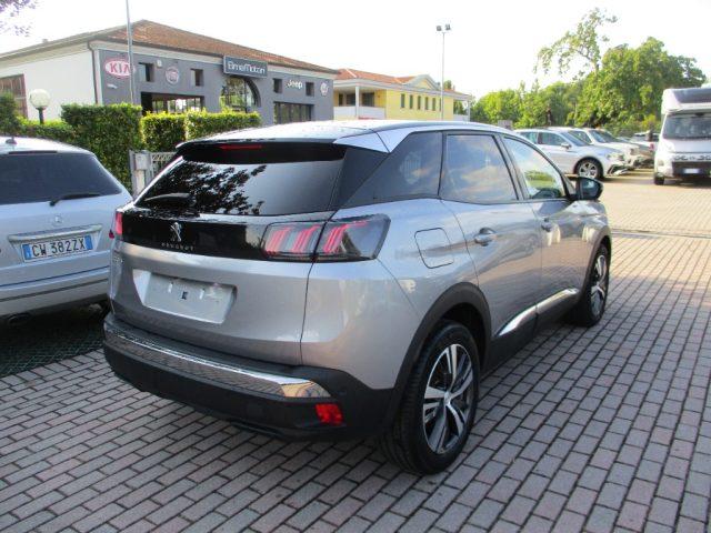 PEUGEOT 3008 PureTech Turbo 130 S&S Allure Pack