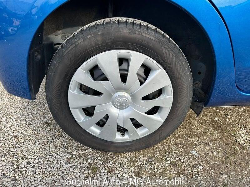 Toyota Yaris Yaris 1.0 5 porte Lounge