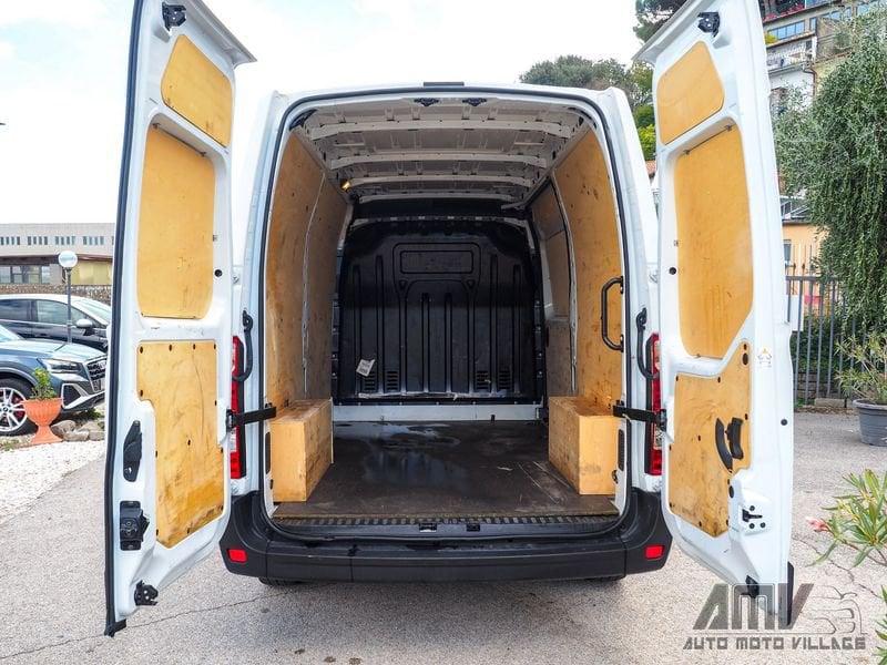 Renault Master T35 2.3 dCi 135 PM-TM Furgone