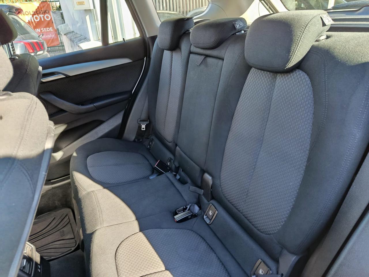 Bmw X1 sDrive16d