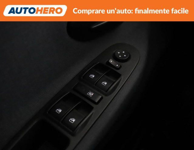 LANCIA Ypsilon 1.0 FireFly 5 porte S&S Hybrid Ecochic Gold