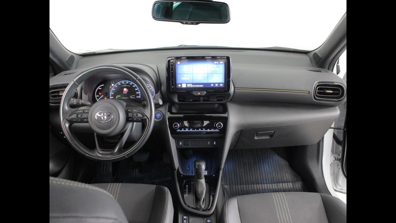 TOYOTA Yaris Cross - Yaris Cross 1.5h Adventure fwd 116cv e-cvt