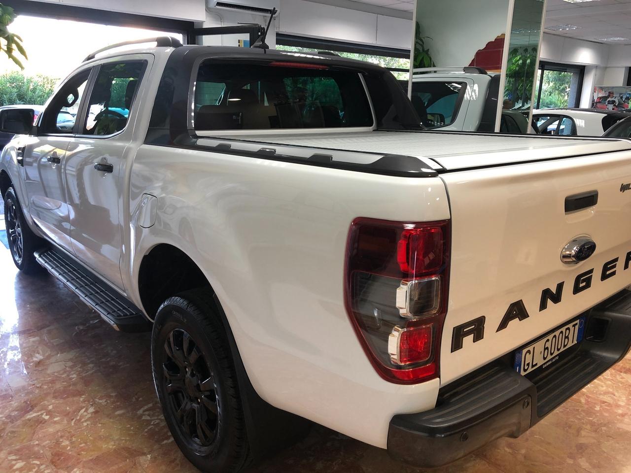 FORD RANGER WILDTRAK 2.0 TDI 4X4 AUT. BIANCO PELLE NERA C.L.DA 18" NAVI KAMERA SOLO 1000 KM