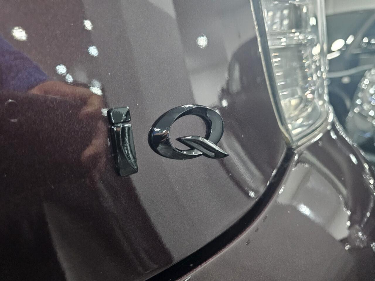 NUOVA TOYOTA iQ 1.0 VVT-i SOL 68CV BLACK LINE