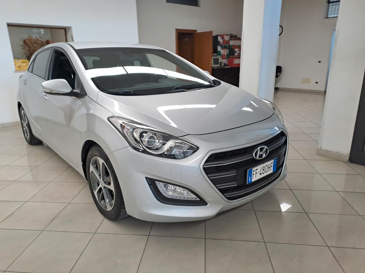 Hyundai i30 Hiunday 1600 crdi GO