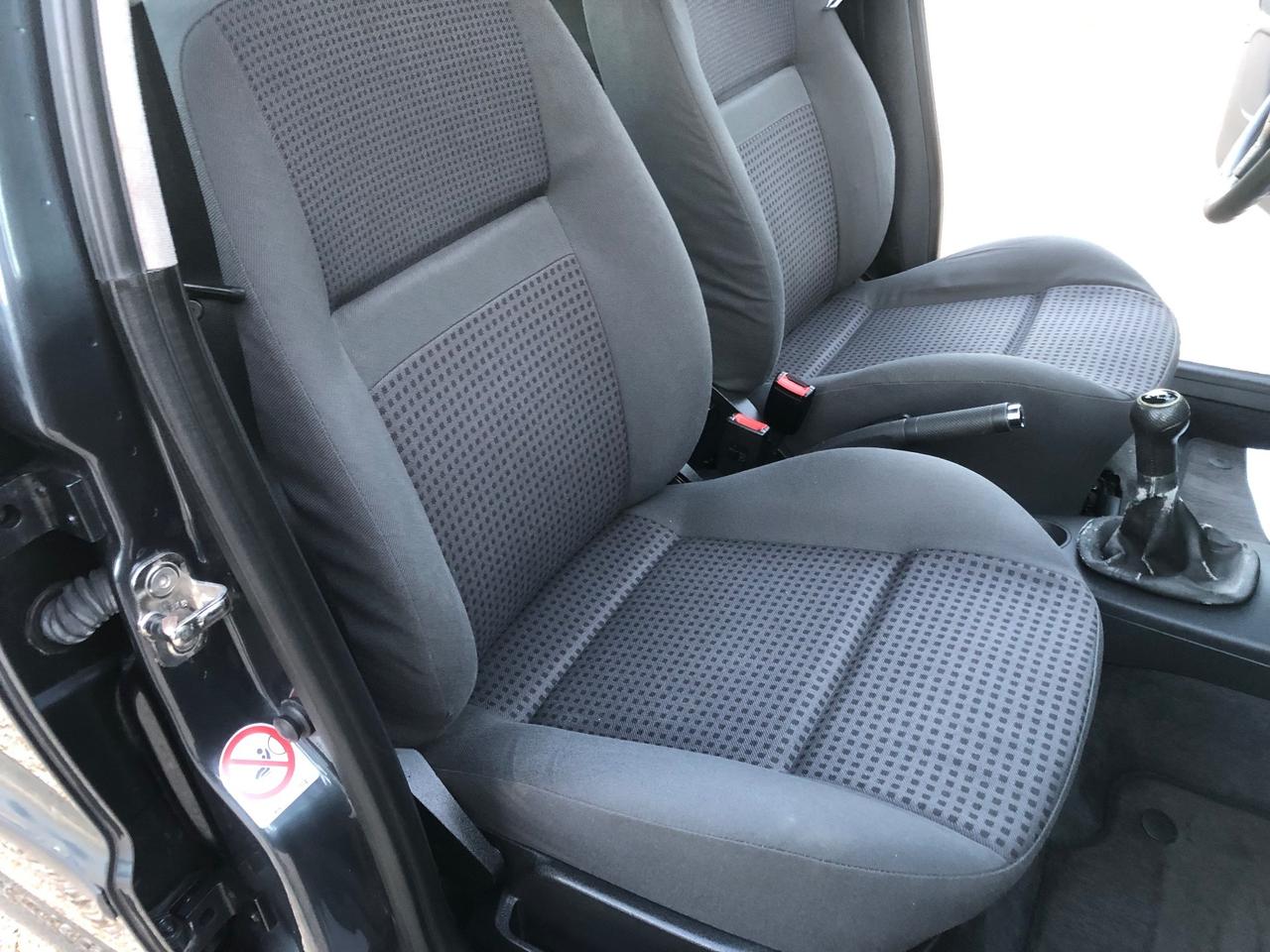 VOLKSWAGEN POLO 1.4 VINTAGE - KM 118000