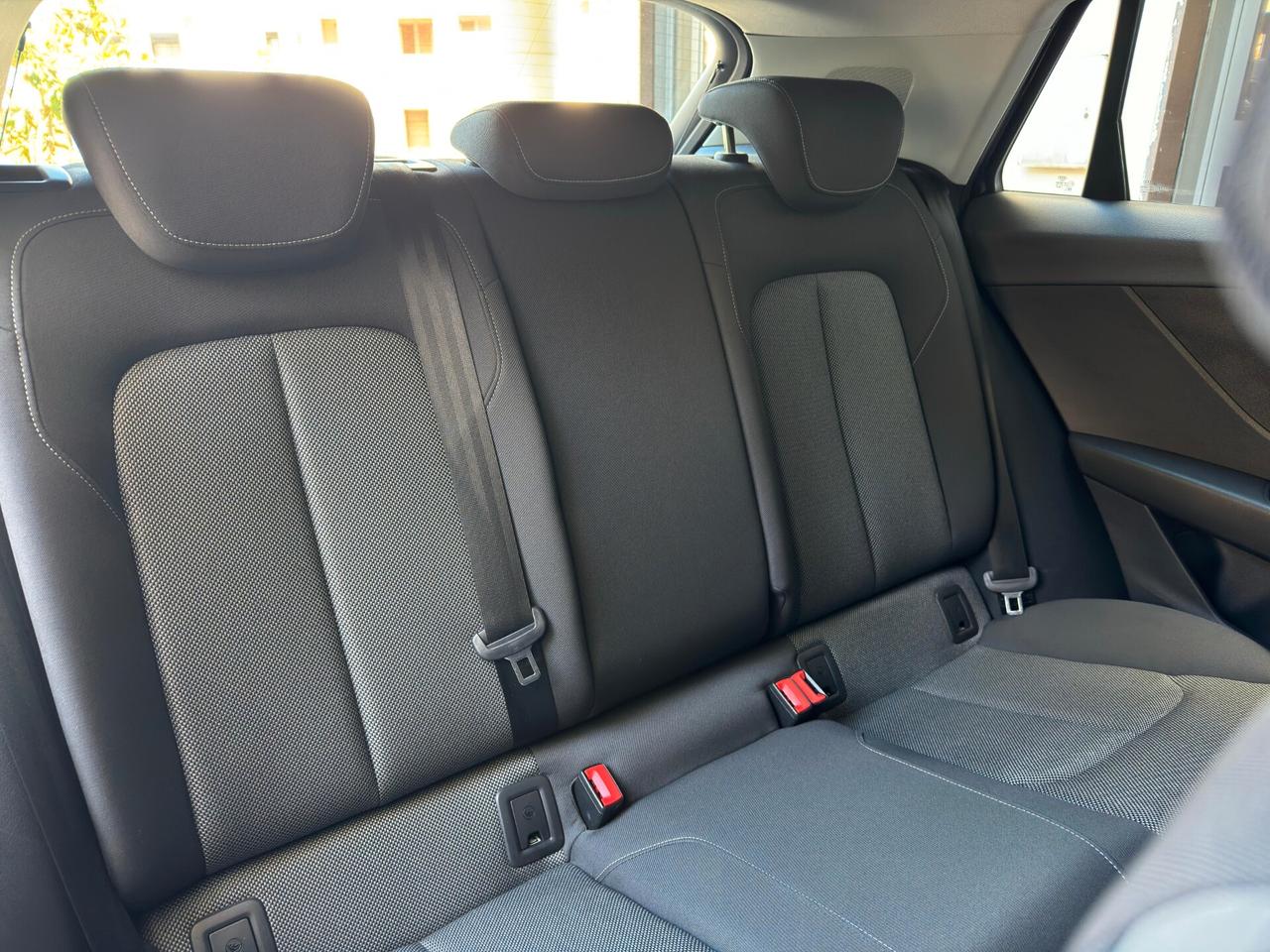 Audi Q2 1.6 TDI Business 115 cv