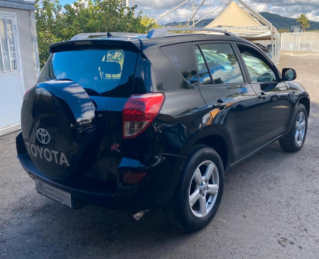 Toyota RAV4 2.2 D-4D 136 CV