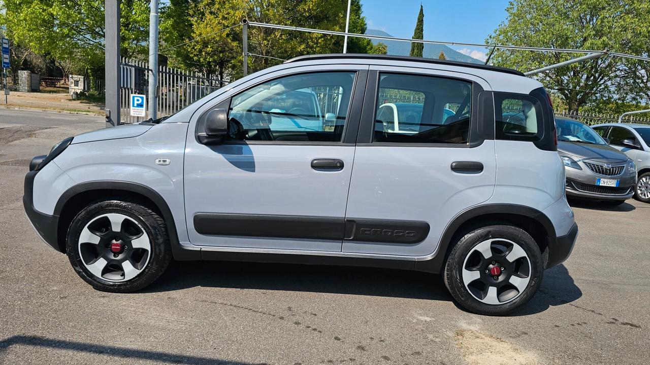 Fiat Panda 1.0 FireFly S&S Hybrid City Cross