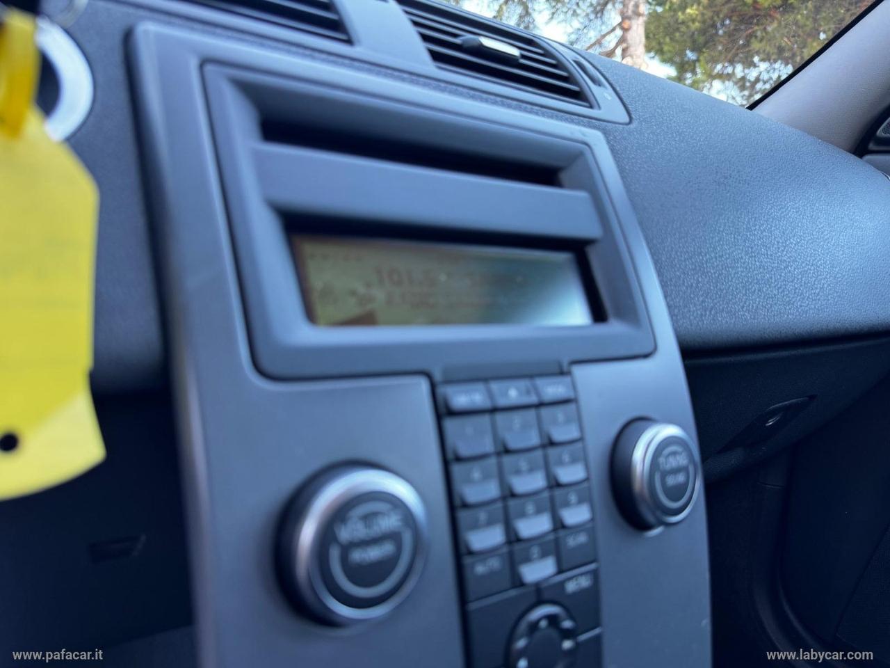 VOLVO V50 1.6 POLAR