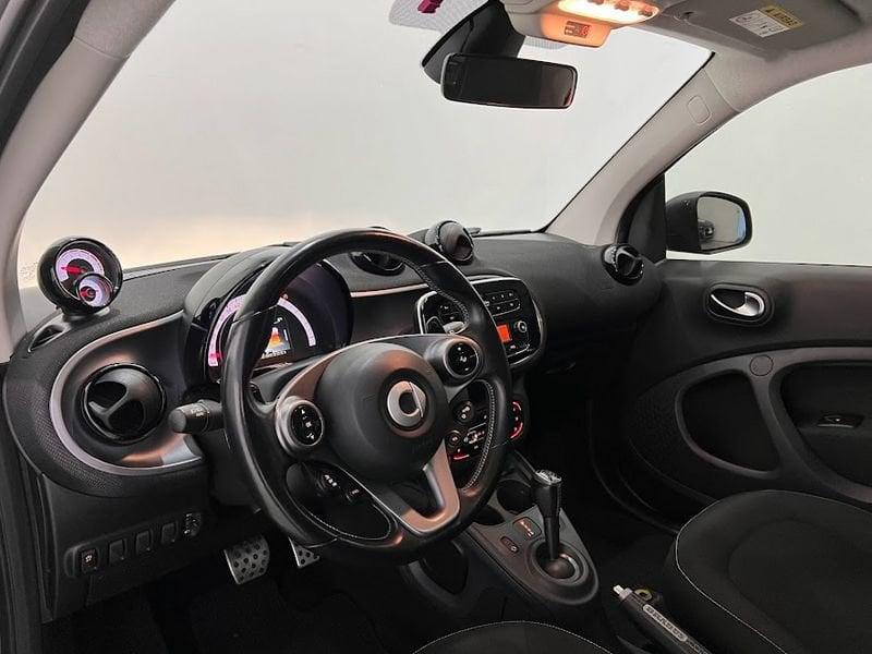 smart fortwo 90 0.9 Turbo twinamic ALLESTIMENTO BRABUS