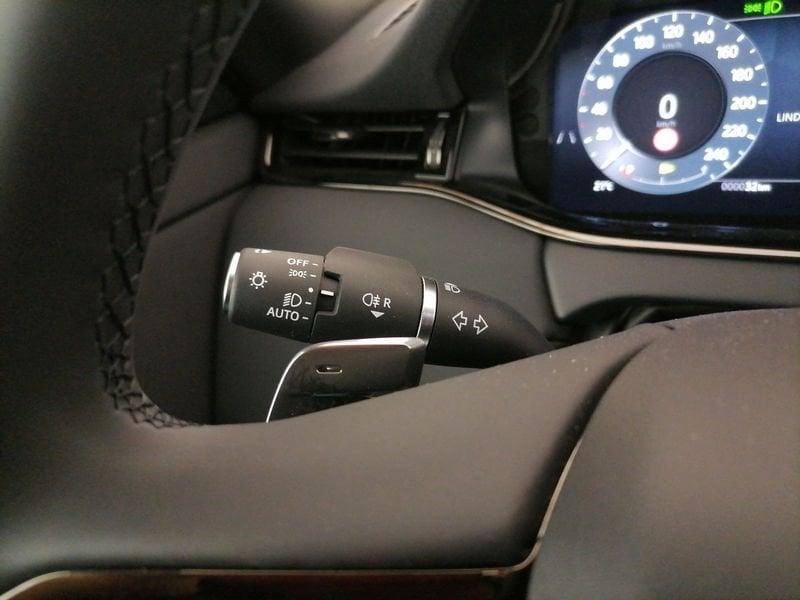 Land Rover Range Rover Evoque 2.0 D165 MHEV S AWD auto