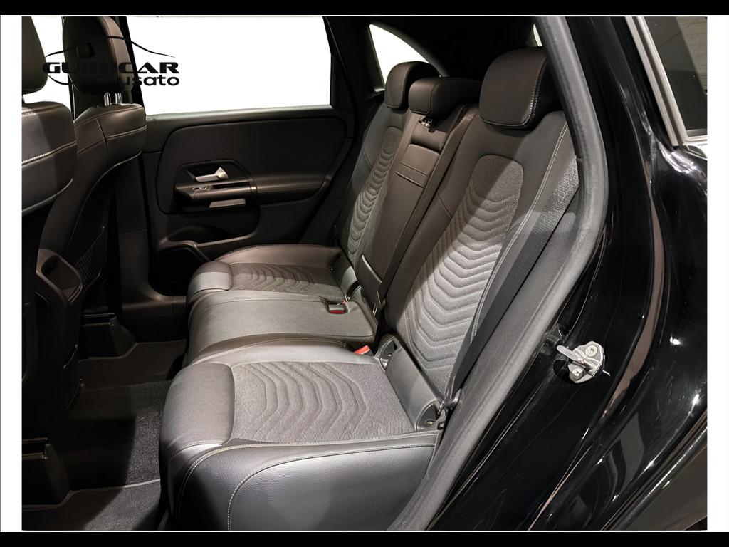 Mercedes-Benz Classe B - W247 2018 - B 180 d Sport Plus auto