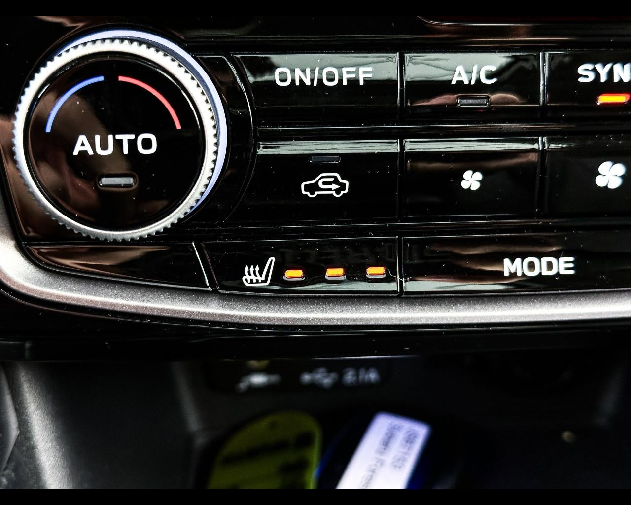 SUBARU Forester 5ª serie - Forester 2.0 Mild-Hybrid Platinum