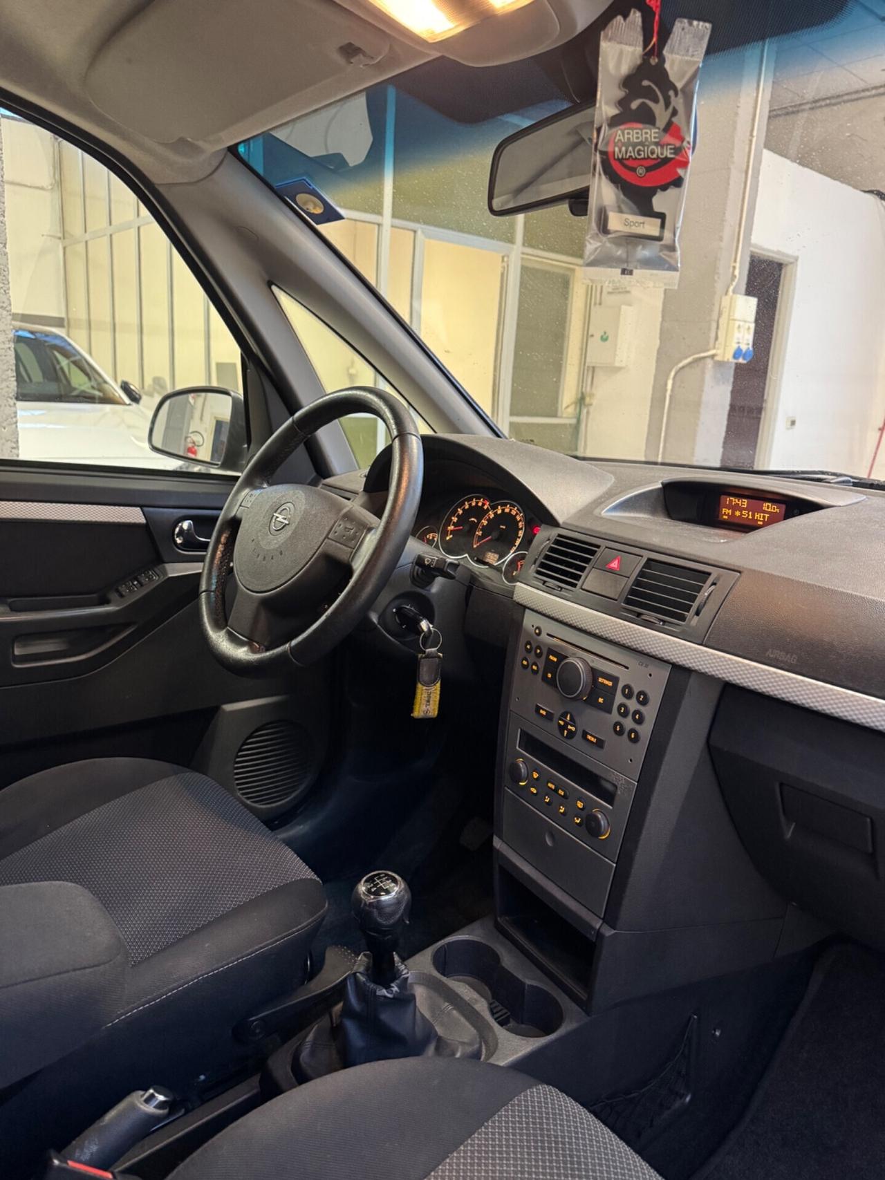 Opel Meriva 1.6 16V Cosmo