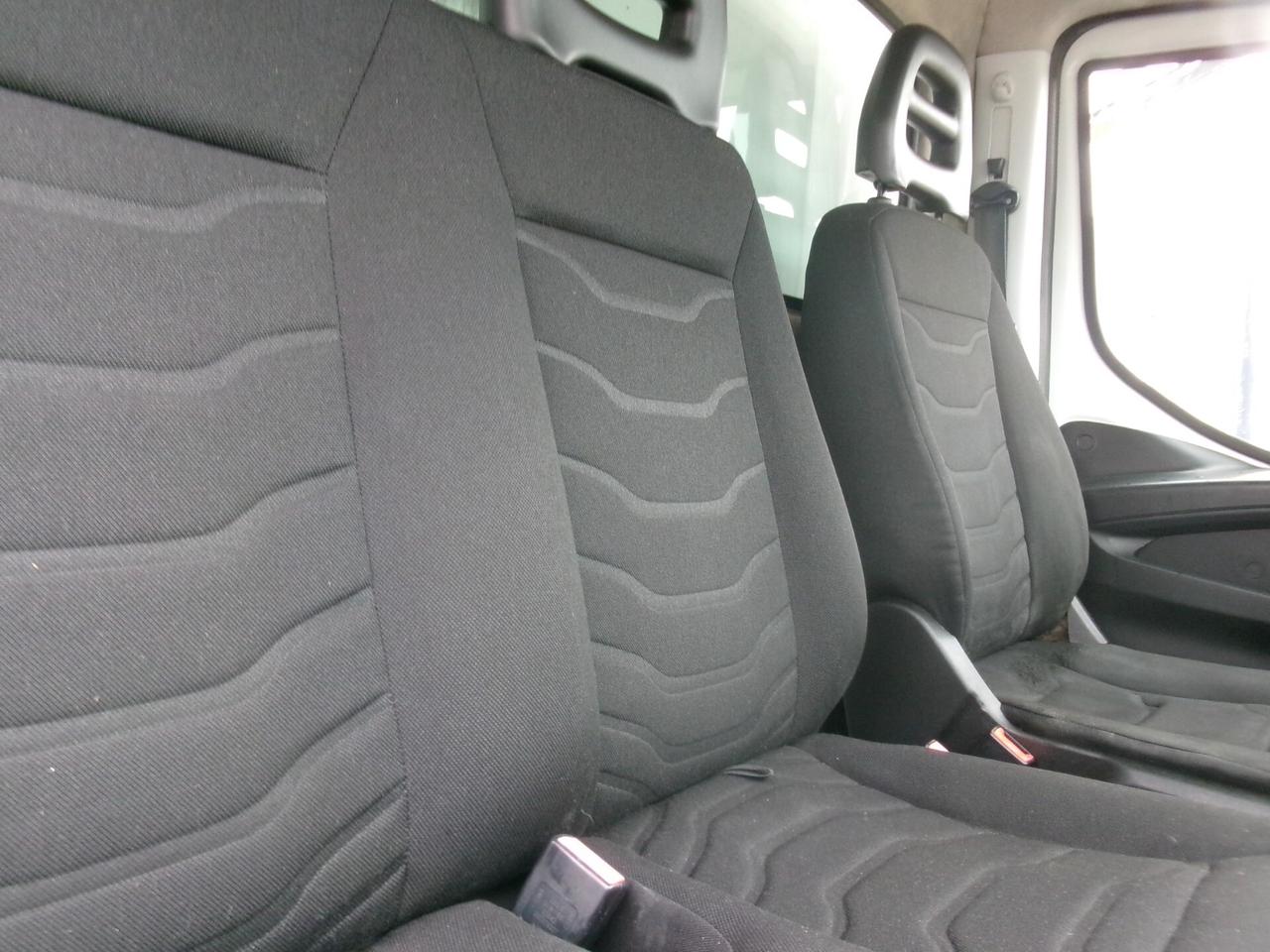 Iveco Daily 35C15 3000 150CV E5 FRIGO ATP FRCX -20° 12/2028 7 PEDANE