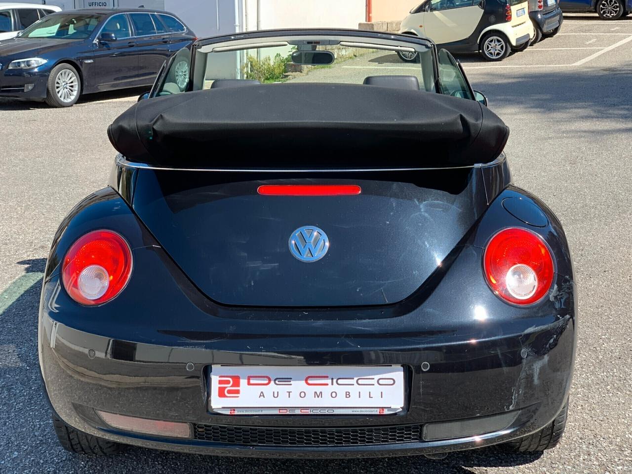 Volkswagen New Beetle 1.6 Cabrio