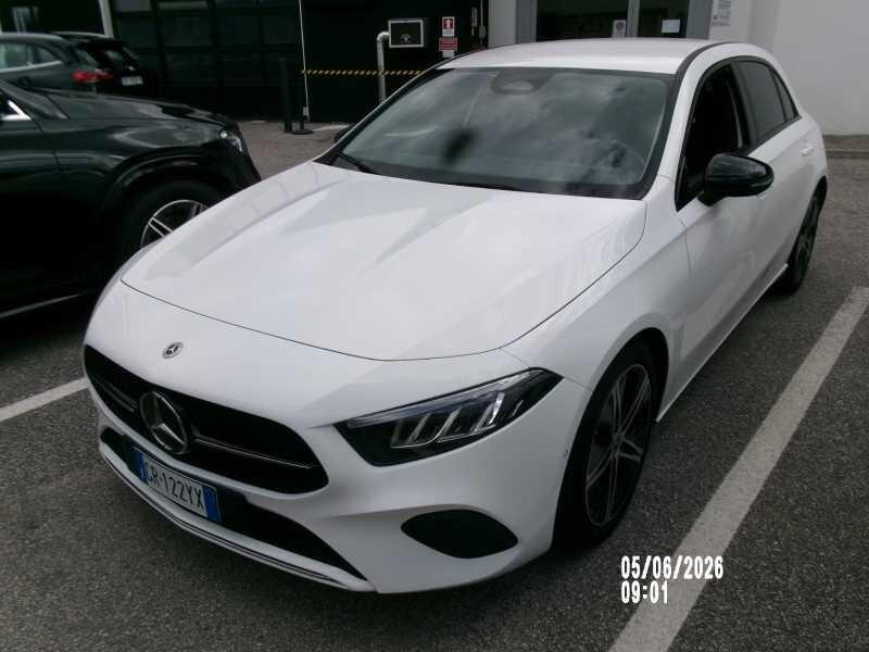 Mercedes-benz A 180 d VEICOLO IN ARRIVO