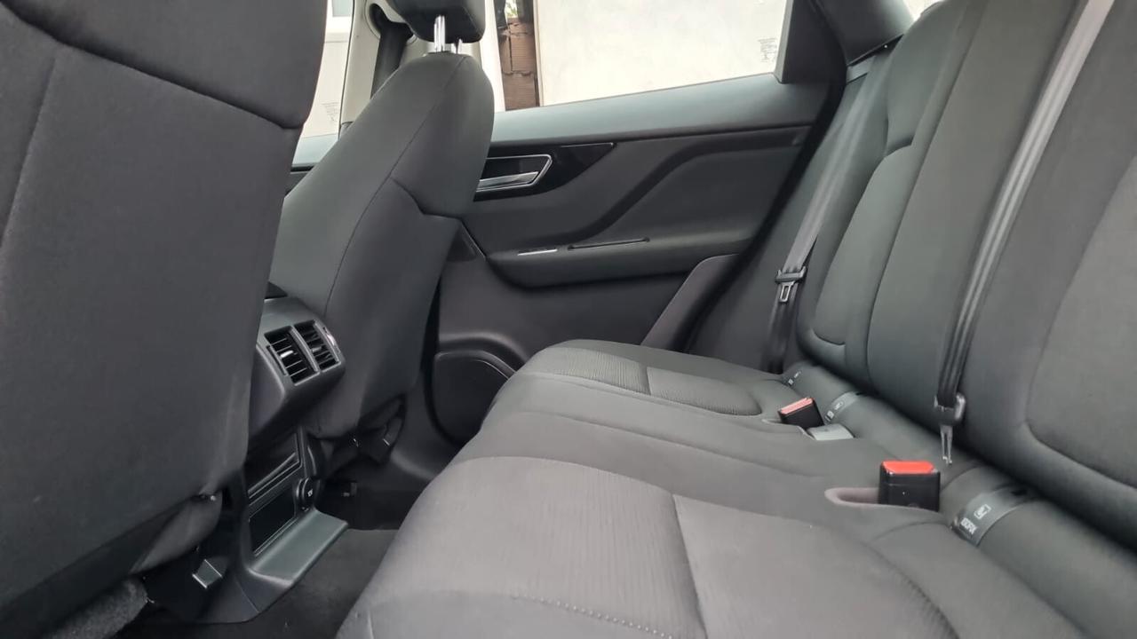 Jaguar F-Pace 2.0 D 240 CV AWD aut. Portfolio 177kw