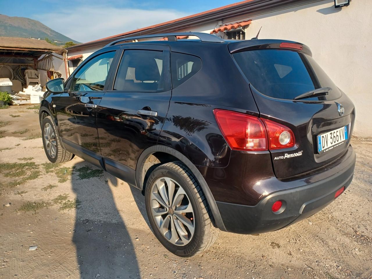 Nissan Qashqai 2.0 dCi n-tec AUTOMATICA 4X4